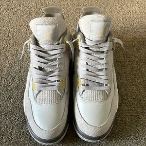 Men’s Jordan 4’s